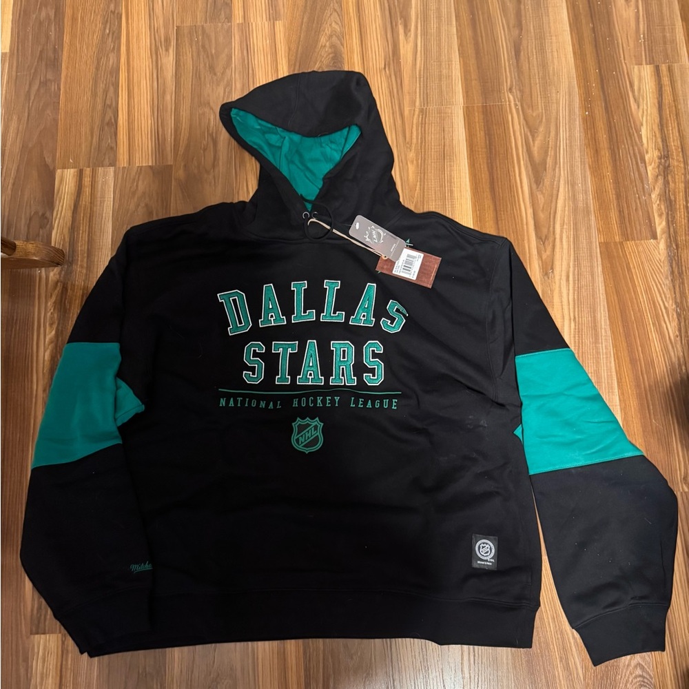 NHL Dallas Stars Black and Green RARE! Retired Hoodie